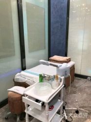 -清颜专业祛痘连锁店