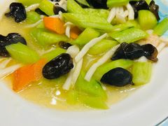 -老妈厨房团圆饺子东北菜(北环路店)
