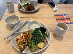 -素满香·全民食养自助(长宁龙之梦店)