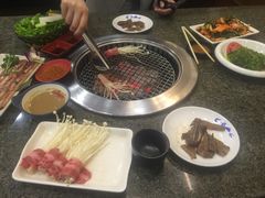 -梦山水日本烧肉(五四广场店)