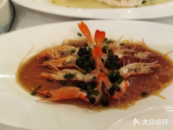醉辉皇上海之巅(上海中心大厦店)蒜蓉粉丝蒸红虾图片