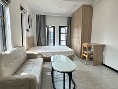 -同济大学(地铁站)