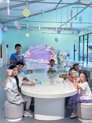 -季高兔窝窝亲子园(上海薰衣草公园店)