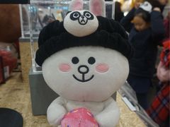-LINE FRIENDS Garosu-gil Flagship Store