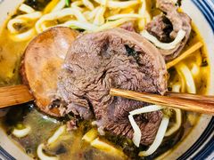 -陈八两面家(华孚写字楼店)