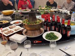 -香山湖家家宴(中山陵店)