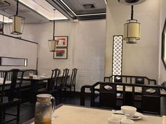 -小菜园新徽菜(镇江丹阳吾悦店)