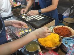 -席娜卡琳火车铁道夜市