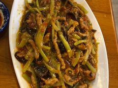 鱼香肉丝-易老妈蹄花.特色川菜(人民公园总店)