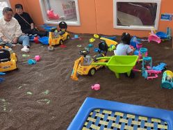 -孩子王童乐园(马群店)