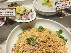 -山河屯铁锅炖(哈西站店)