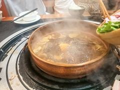 -阿山卓·野生菌火锅·纳西火塘烤肉