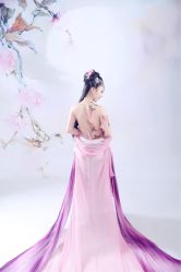 -盘子女人坊生日照·摄影馆(华强店)