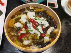 招牌川香酸菜鱼-柒园·三十年创意杭帮菜(龙湖滨江天街店)