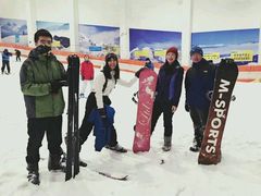 -乔波室内滑雪场