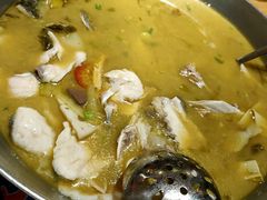 -爱妻鱼•老体北重庆水煮鱼•川菜(白云路店)