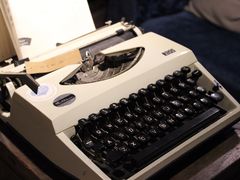 -邊城書店