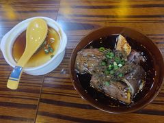 -山城欢现炒食堂(上海城店)