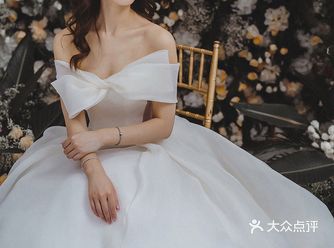 蝴蝶结主题婚纱 | 完美诠释少女感~