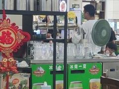 -日照大牌檔•小船海鲜(万平口店)