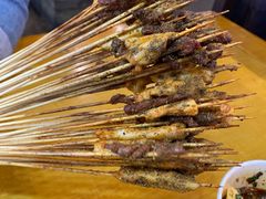 -八一路好吃街(雨田商务大厦店)