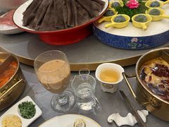 -小天鹅火锅·一线江景洪鼎旗舰店(洪崖洞店)
