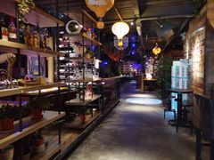 -别院里音乐餐酒吧(双流航空港店)
