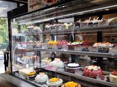 面包甜点陈列柜-85度C(上海兰溪二店)