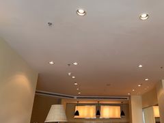-亚龙湾希尔顿自助餐厅·海鲜·烧烤·沙滩BBQ·现场乐队