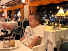 -火车头法国西餐厅