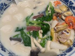 极品八宝鱼头皇-山外山菜馆(玉泉路店)