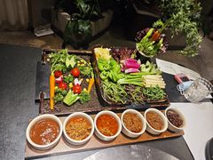 -蘸小院铁锅炖·蘸酱菜·东北菜(怀远门店)