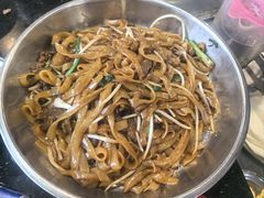 -牛一煲美食(江高店)
