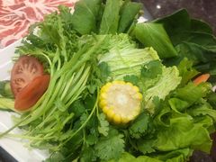 -辣川婆鲜肉自助串串香(三台子店)