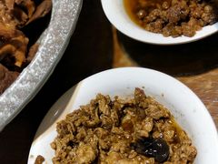 东北蘸酱菜-95号酱骨·一块豆腐(展春园西路店)