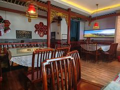 -小天鹅火锅·一线江景洪鼎旗舰店(洪崖洞店)