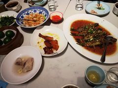 -泓历皇朝酒店(东亭店)