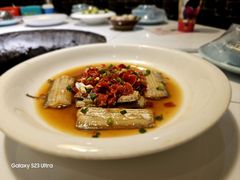 -茸梅路右拐龙虾-农家菜(松江店)