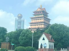 -华西龙希大酒店旅游观光区