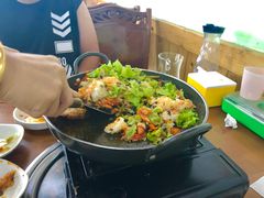 -亲昵春川鸡排(韩国美食街店)