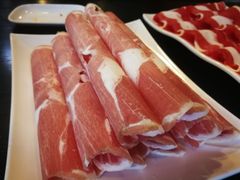 -楼外楼大刀肉传统火锅居(幸福街店)