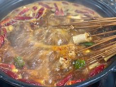 -灌县老妈砂锅串串香(万科红生活广场店)