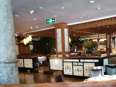 -八府香鸭·啫啫煲(华山路店)