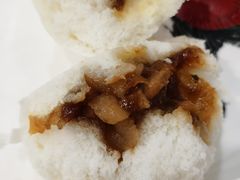 蜜汁叉烧包-赏点粤式点心(广州塔店)