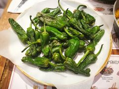 -Tapa Tapa