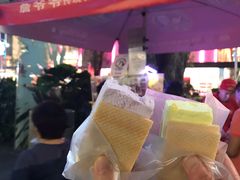 -詹爷爷乌节路街头冰淇淋