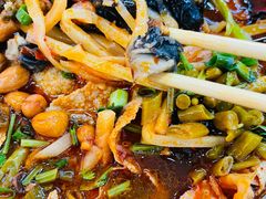 -红鼻子桂林米粉(金唐新光界店)