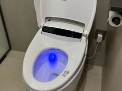 -索菲亚S轻奢HOTEL(广州花地湾地铁站店)