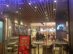 门面-巴黎贝甜(大宁国际商业广场店)