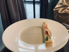 奶油蘑菇浓汤-鼎鼎西餐厅